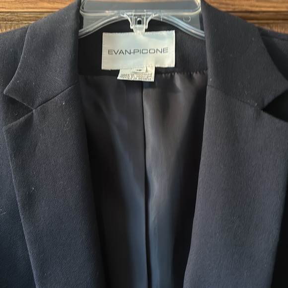Gently used navy blazer from Evan Picone - Picture 2 of 2